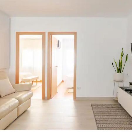 Hermoso Apartamento Cerca Al Mar Blanes Exterior photo